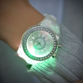 Montre Lumineuse LED A Quartz - Blanc