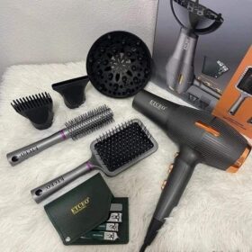 Sèche-cheveux professionnel multi-usages